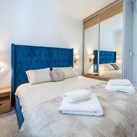 Sunset Luxury Apartment